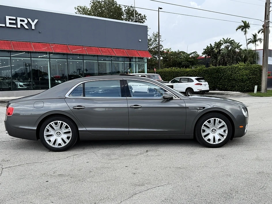 2014 Bentley Continental Flying Spur - Image 22 of 31
