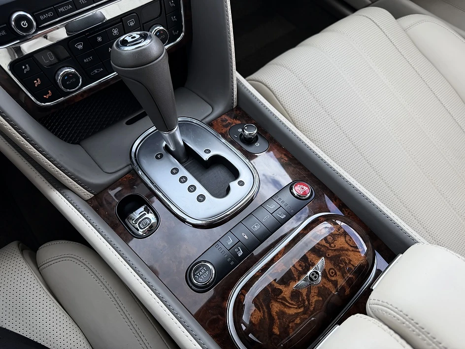 2014 Bentley Continental Flying Spur - Image 23 of 31