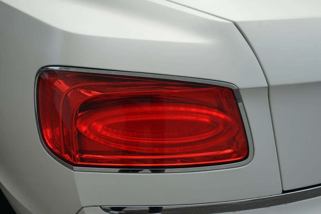 2014 Bentley Continental Flying Spur - Image 26 of 31