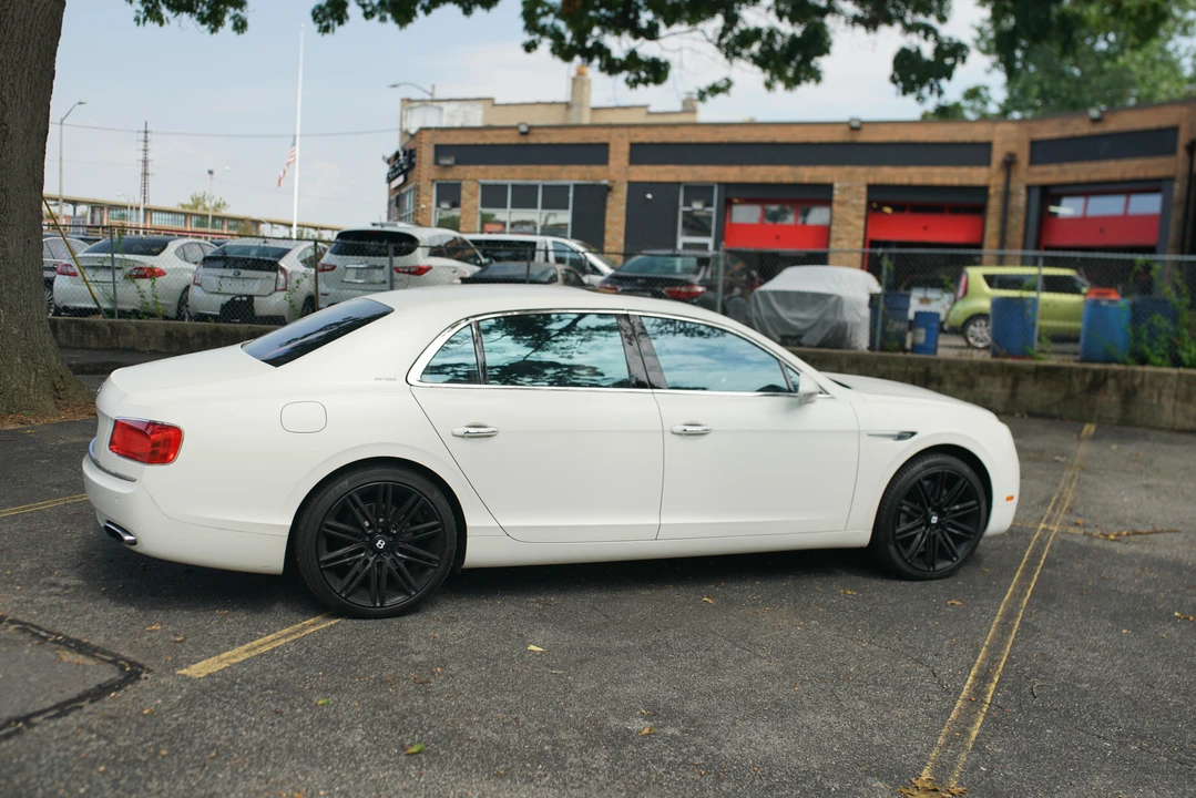 2014 Bentley Continental Flying Spur - Image 9 of 31