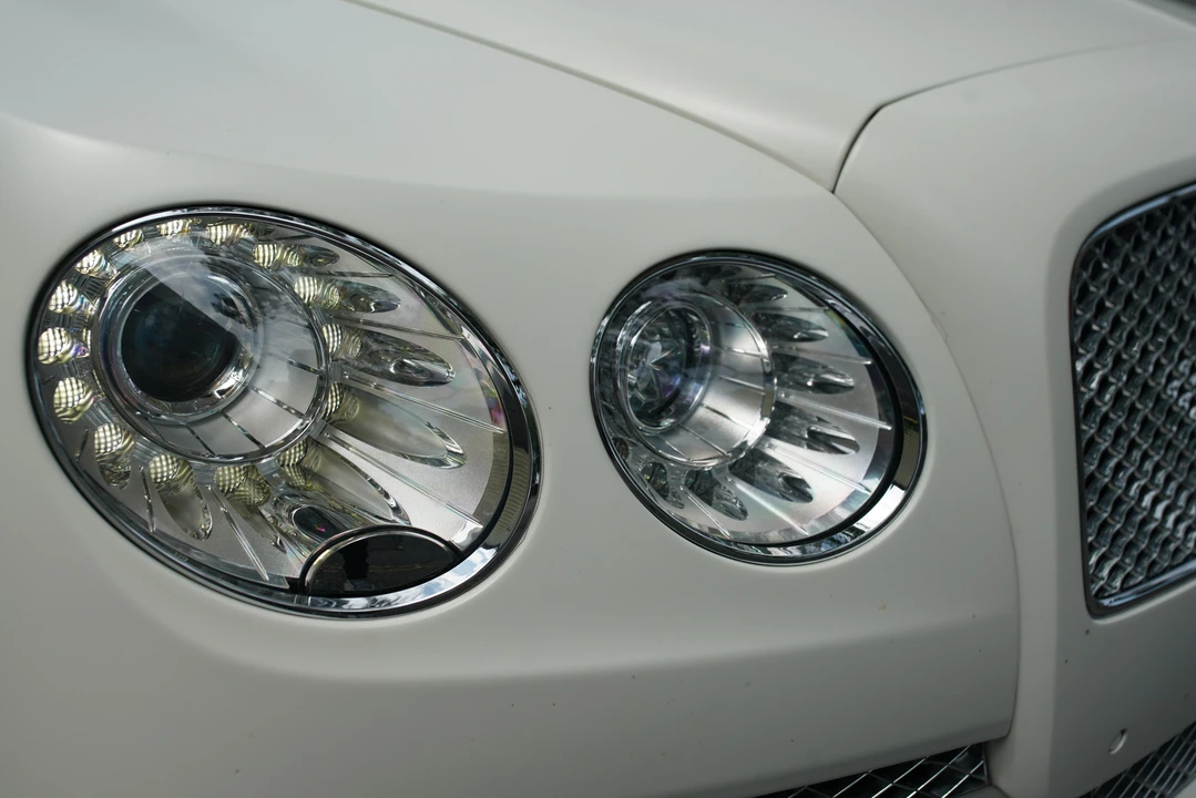 2014 Bentley Continental Flying Spur - Image 15 of 31