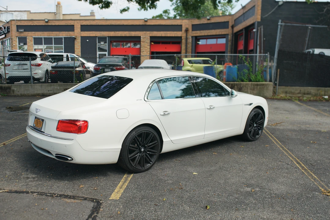 2014 Bentley Continental Flying Spur - Image 8 of 31