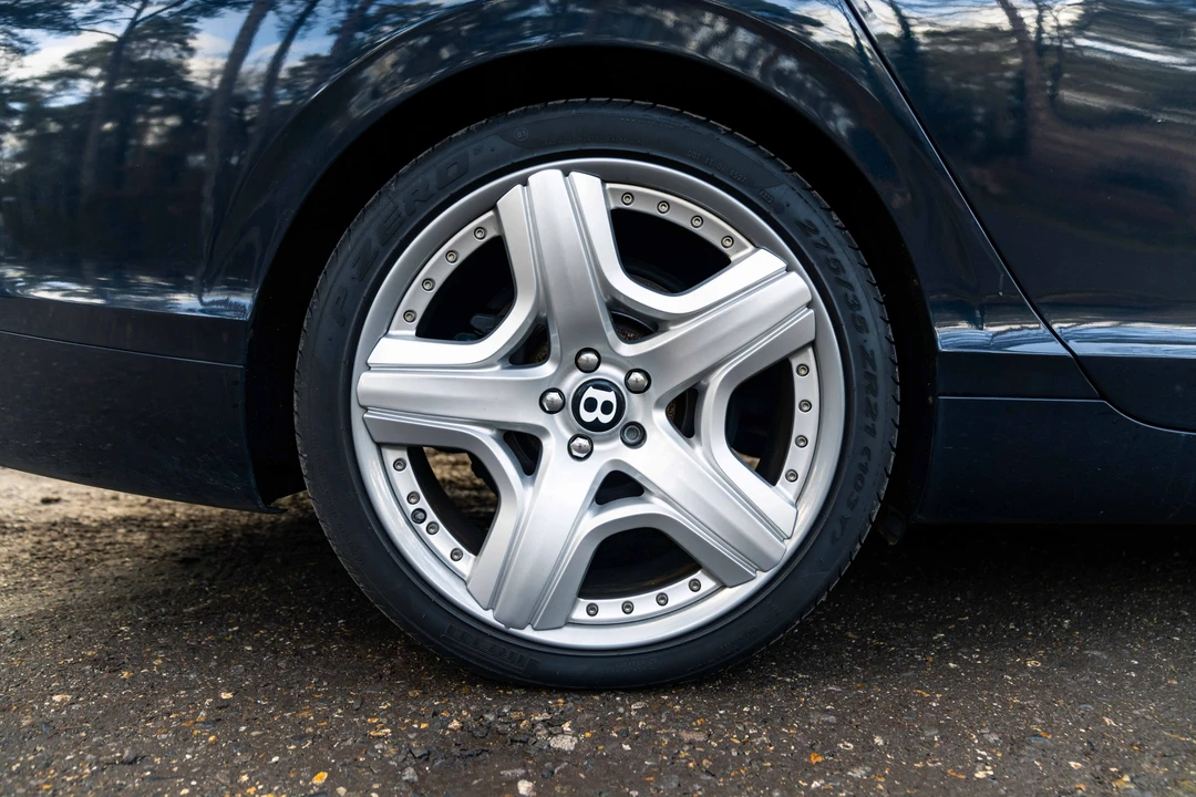 2014 Bentley Continental Flying Spur - Image 25 of 31