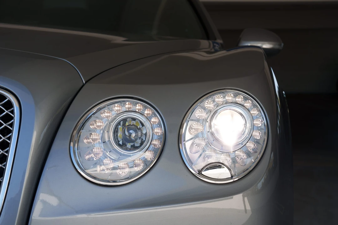 2014 Bentley Continental Flying Spur - Image 22 of 31