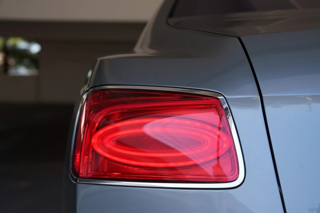 2014 Bentley Continental Flying Spur - Image 23 of 31