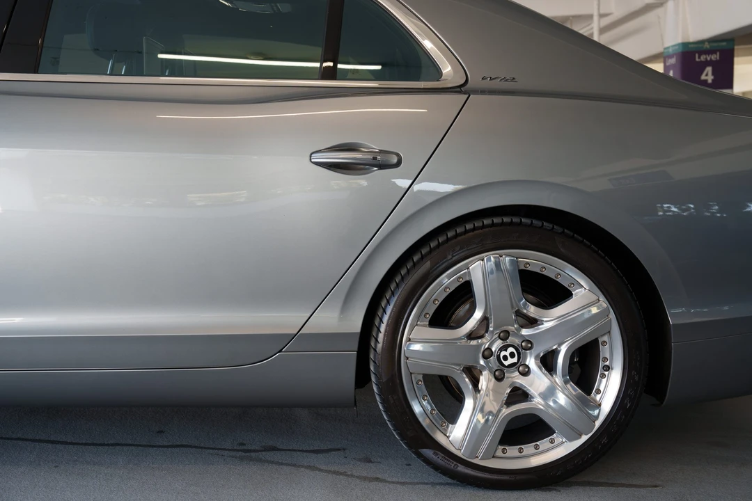 2014 Bentley Continental Flying Spur - Image 16 of 31