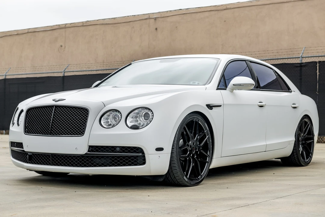 2014 Bentley Continental Flying Spur - Image 2 of 31