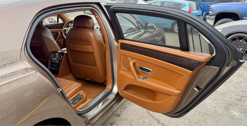 2014 Bentley Continental - Image 17 of 20