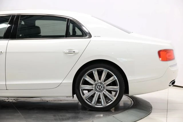 2014 Bentley Continental - Image 10 of 31