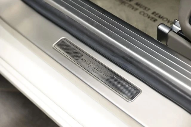 2014 Bentley Continental - Image 16 of 31