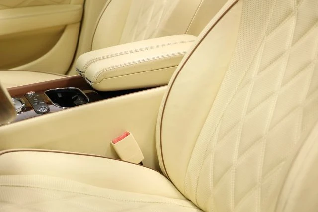 2014 Bentley Continental Flying Spur - Image 20 of 31