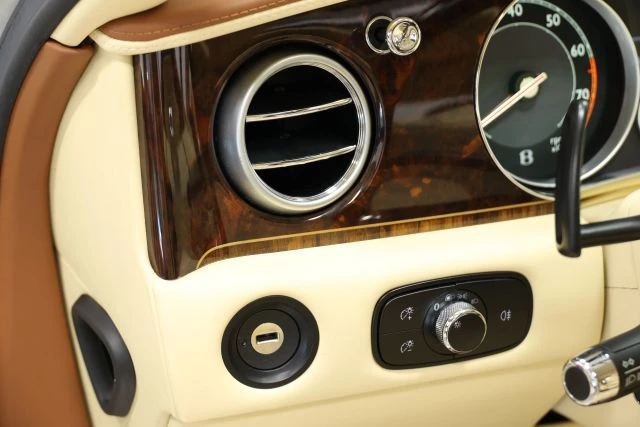 2014 Bentley Continental Flying Spur - Image 23 of 31