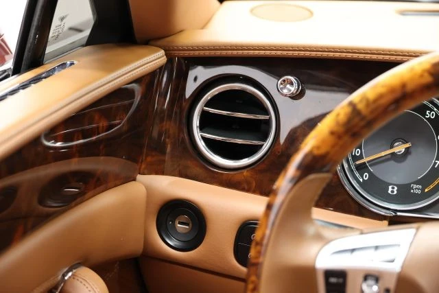 2014 Bentley Continental Flying Spur - Image 27 of 31