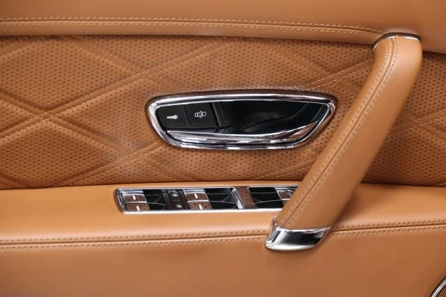 2014 Bentley Continental Flying Spur - Image 11 of 31