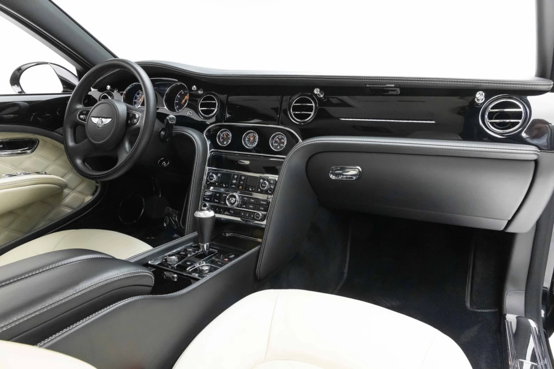 2014 Bentley Mulsanne - Image 2 of 31
