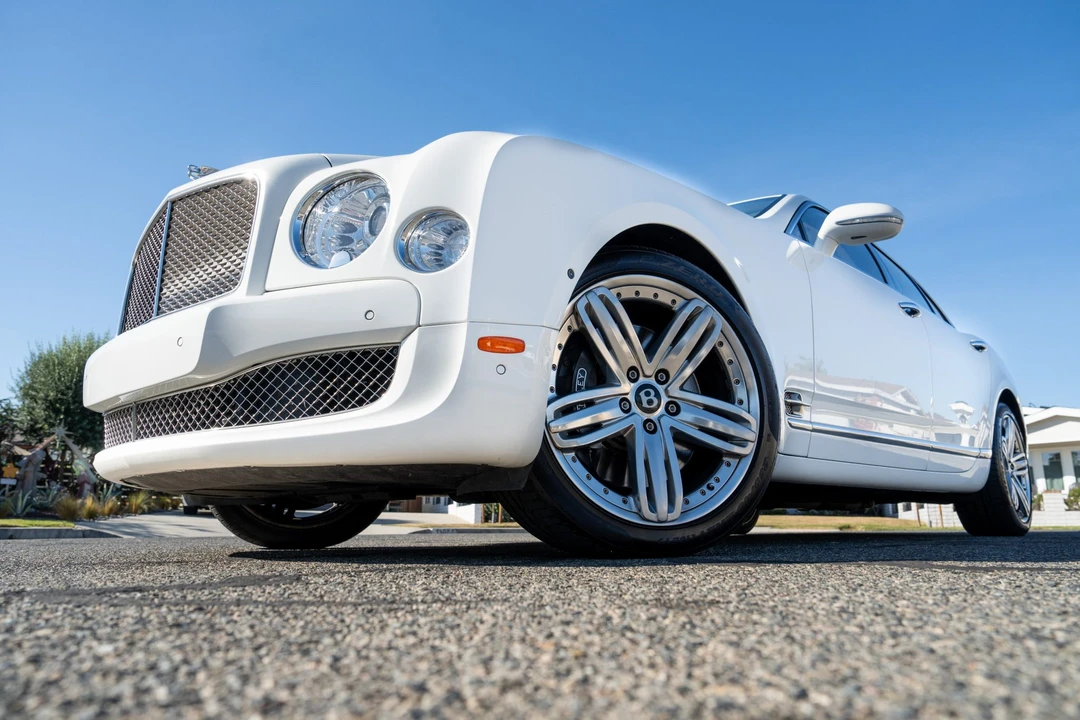 2014 Bentley Mulsanne 2nd Gen - Image 2 of 31