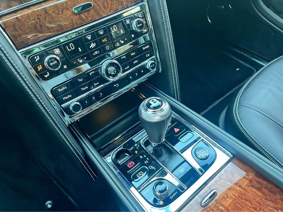 2014 Bentley Mulsanne 2nd Gen - Image 19 of 20