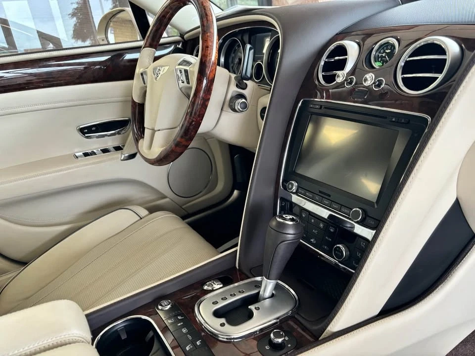 2014 Bentley Continental Flying Spur - Image 11 of 12