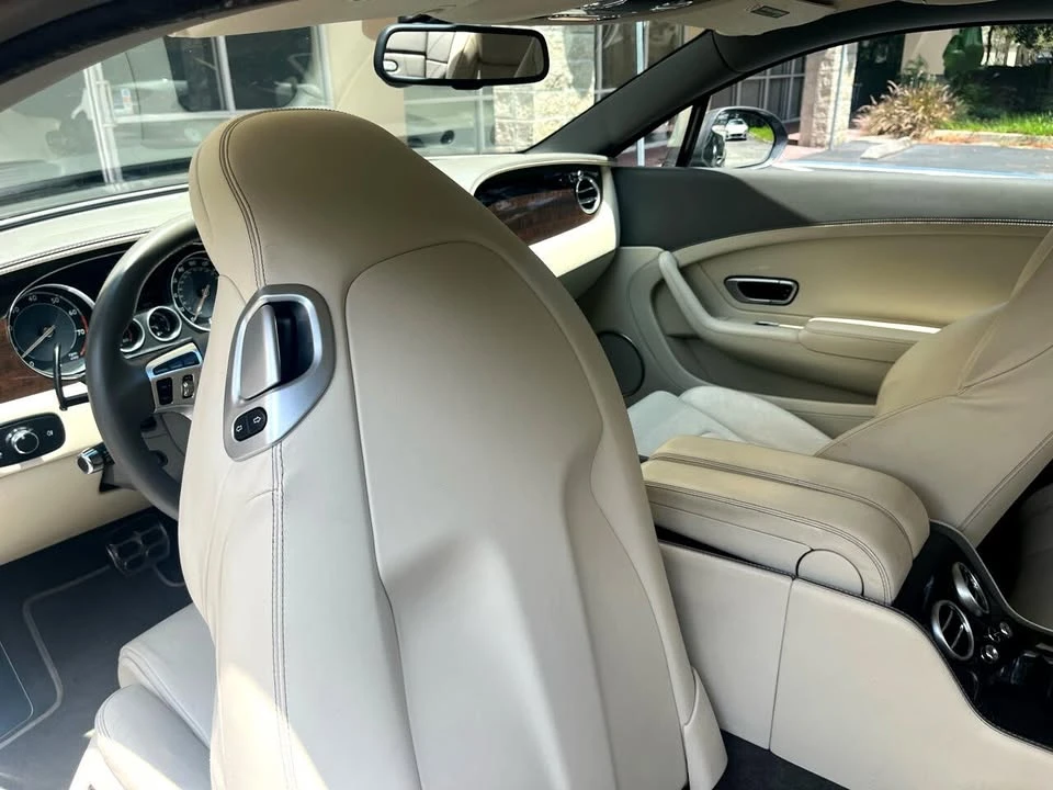 2014 Bentley Continental GT 2nd Gen - Image 19 of 19