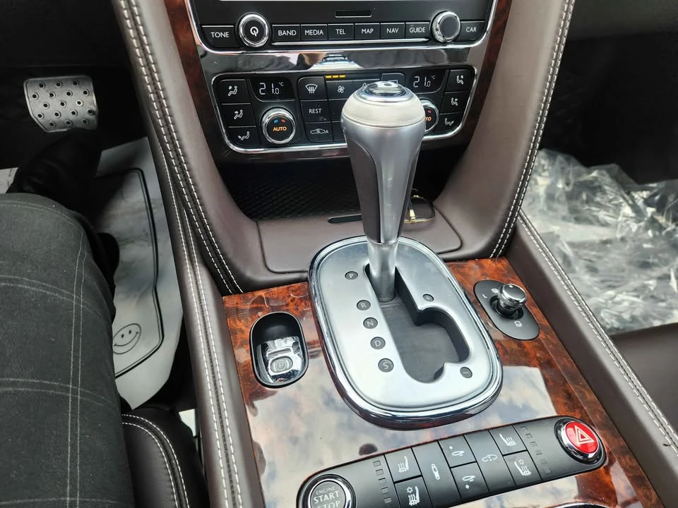 2014 Bentley Continental GT 2nd Gen - Image 17 of 20