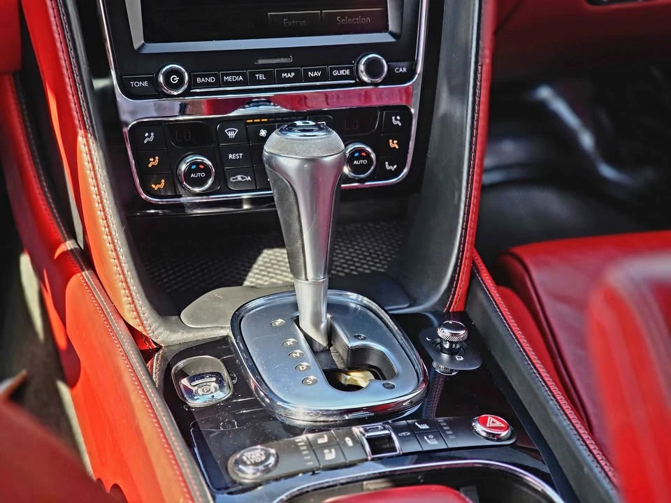 2014 Bentley Continental GT 2nd Gen - Image 17 of 19