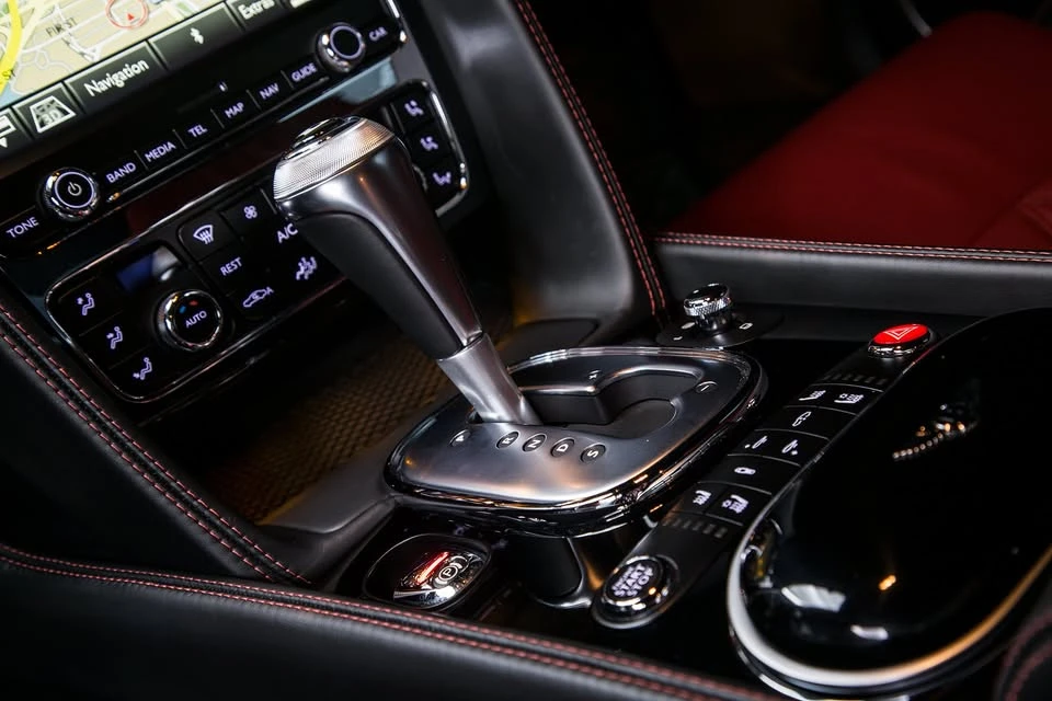 2014 Bentley Continental GT V8 2nd Gen - Image 10 of 19