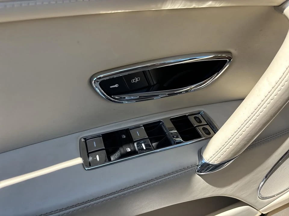 2014 Bentley Continental Flying Spur - Image 14 of 20