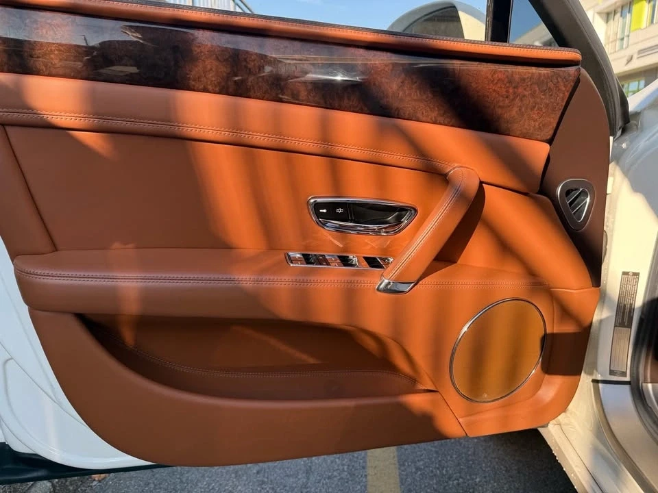 2014 Bentley Continental Flying Spur - Image 17 of 18