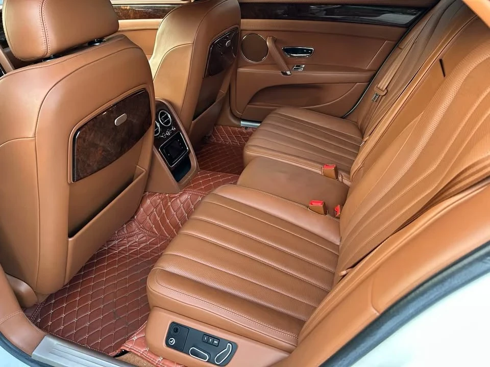 2014 Bentley Continental Flying Spur - Image 17 of 20