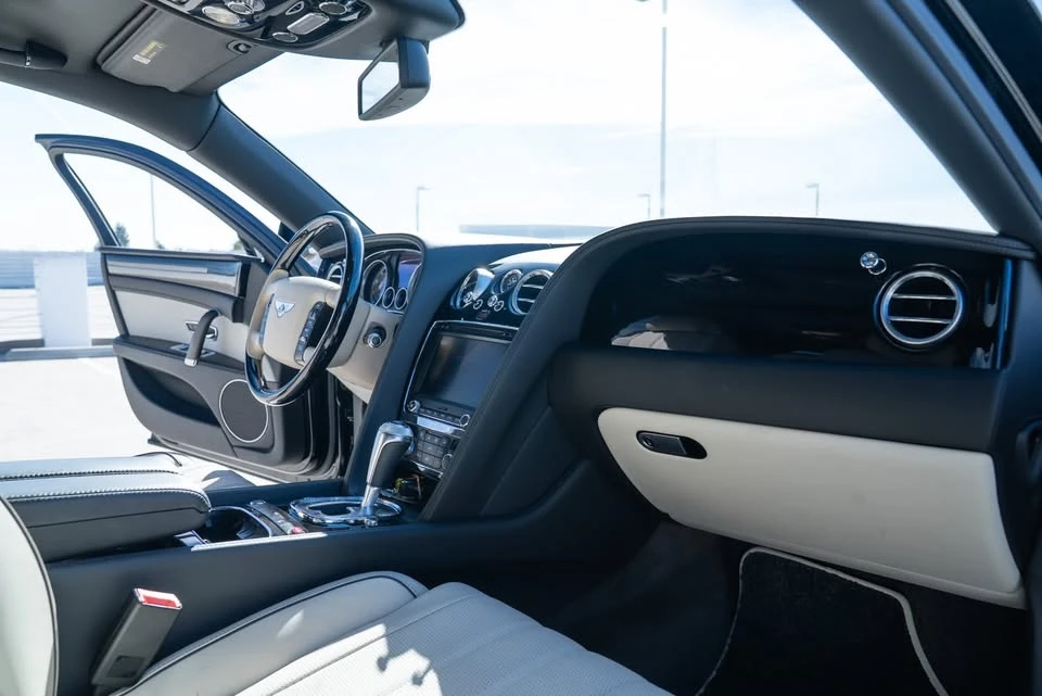 2014 Bentley Continental Flying Spur - Image 9 of 17