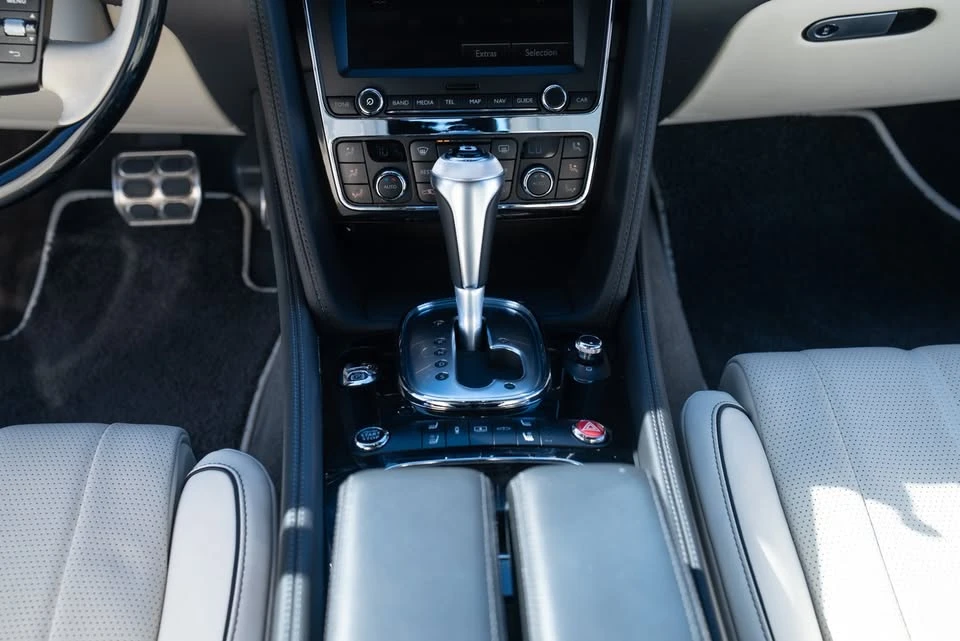 2014 Bentley Continental Flying Spur - Image 16 of 17