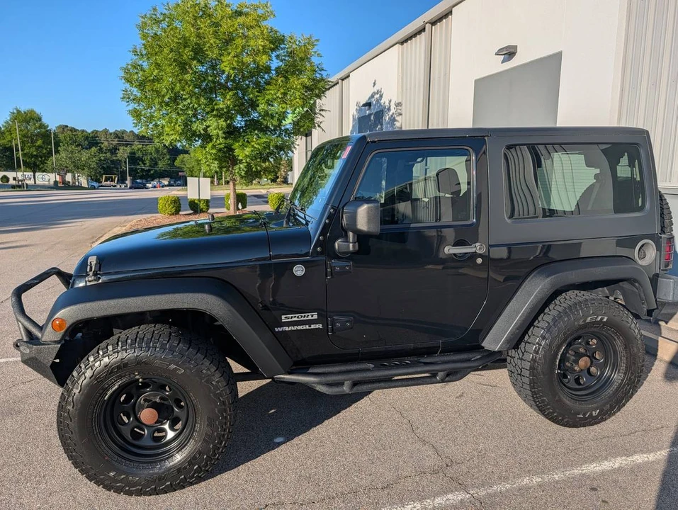 2014 Jeep - Image 5 of 13