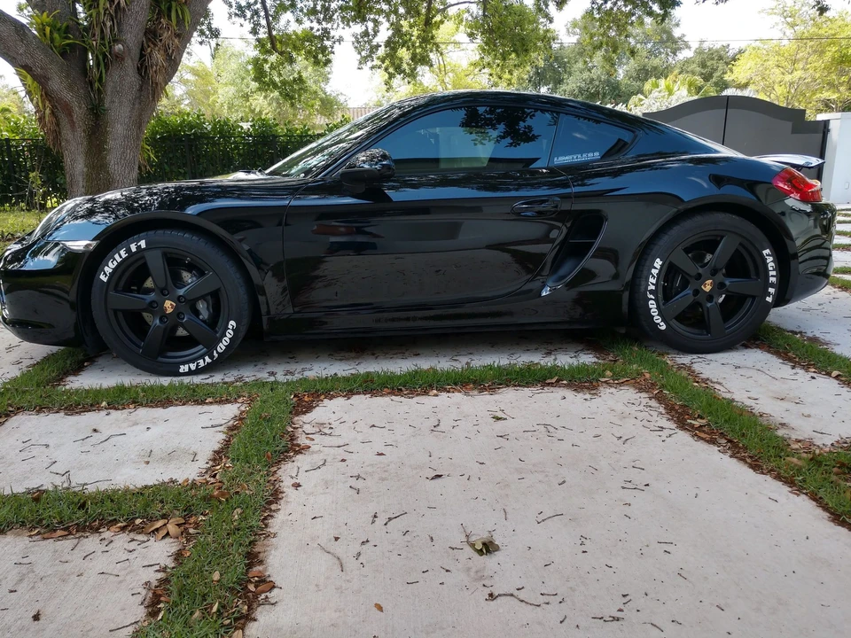 2014 Porsche 981 Cayman - Image 8 of 8