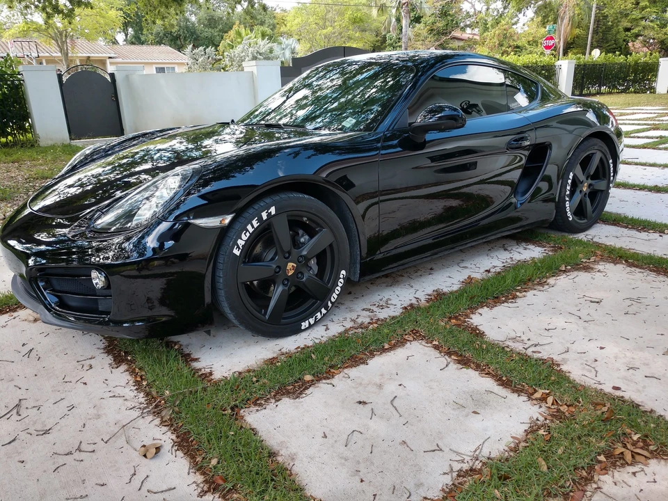 2014 Porsche 981 Cayman - Image 4 of 8