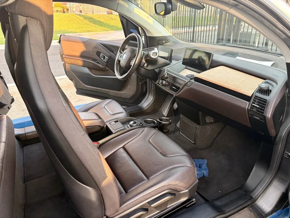 2014 BMW i3 - Image 5 of 10
