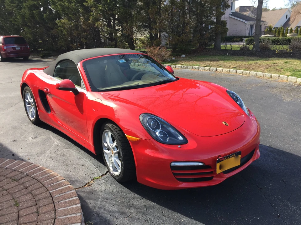 2014 Porsche 981 Boxster - Image 11 of 24