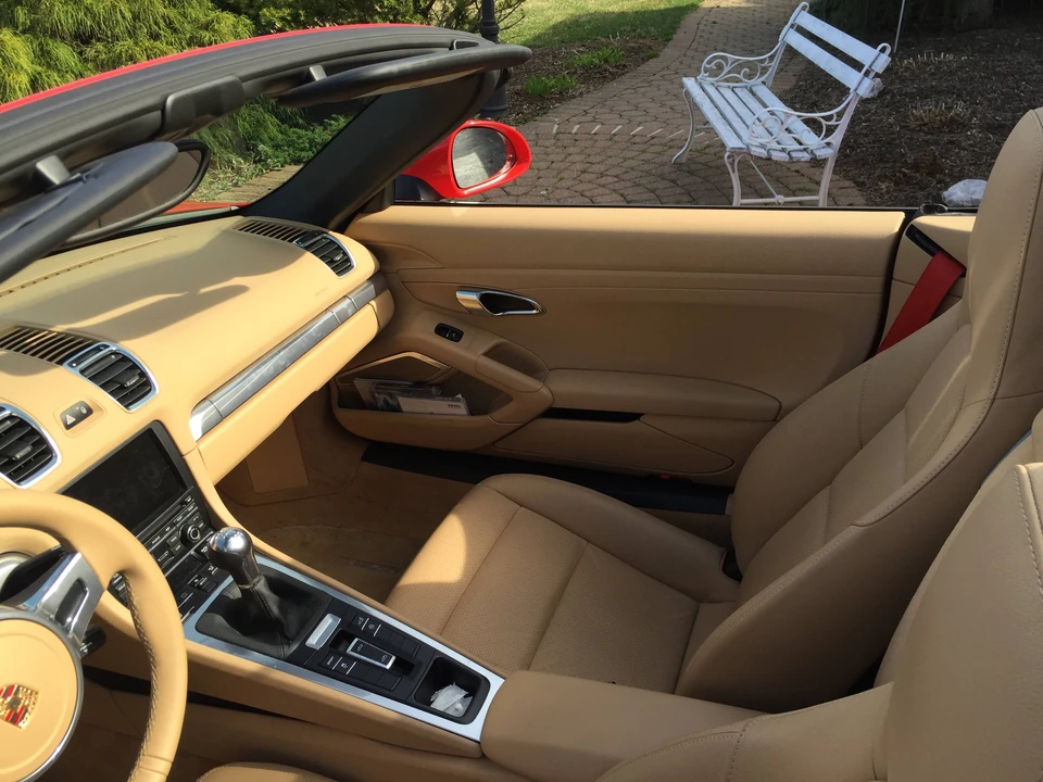2014 Porsche 981 Boxster - Image 22 of 24