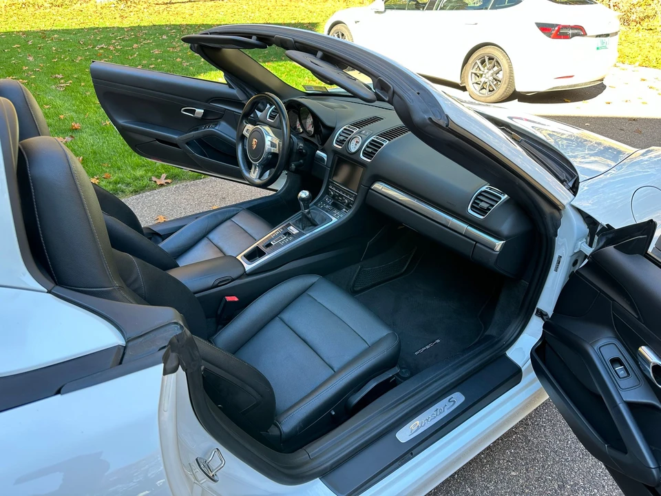 2014 Porsche 981 Boxster S - Image 9 of 16