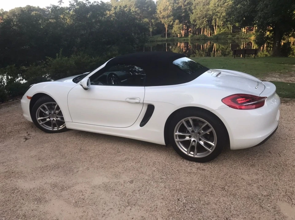 2014 Porsche 981 Boxster - Image 7 of 31