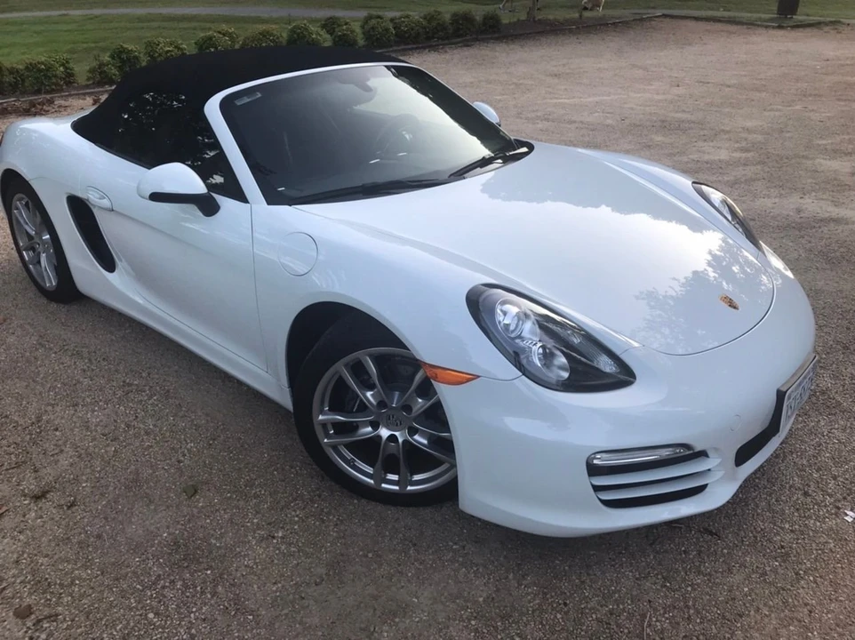 2014 Porsche 981 Boxster - Image 11 of 31
