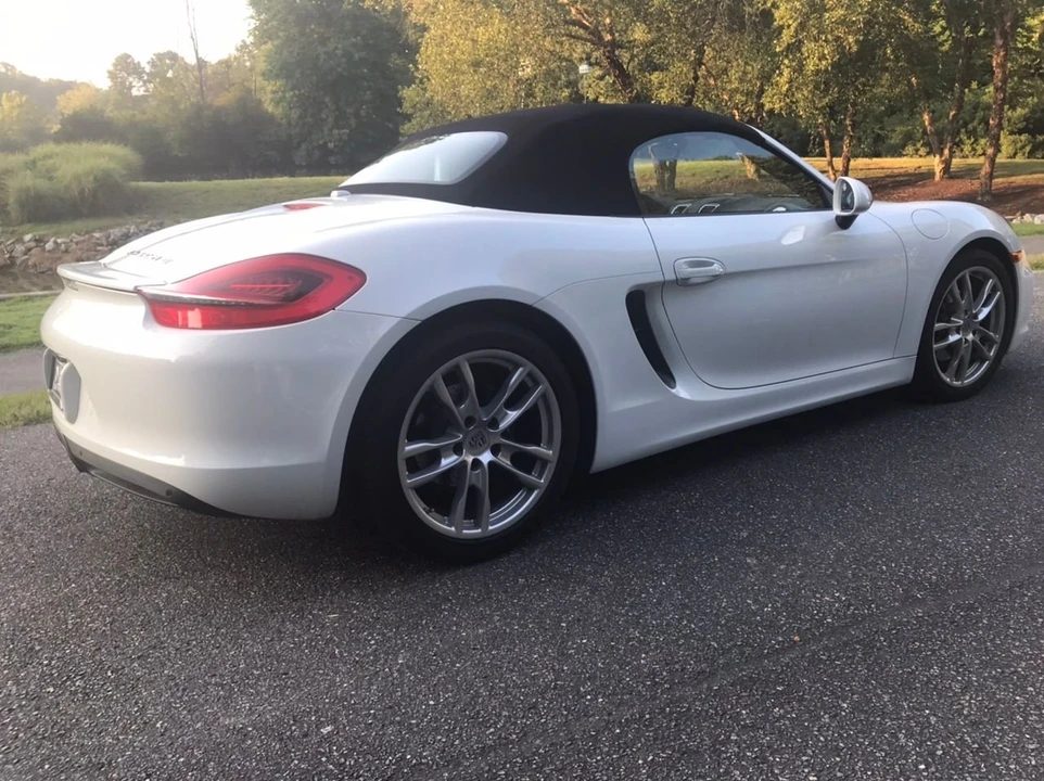 2014 Porsche 981 Boxster - Image 20 of 31