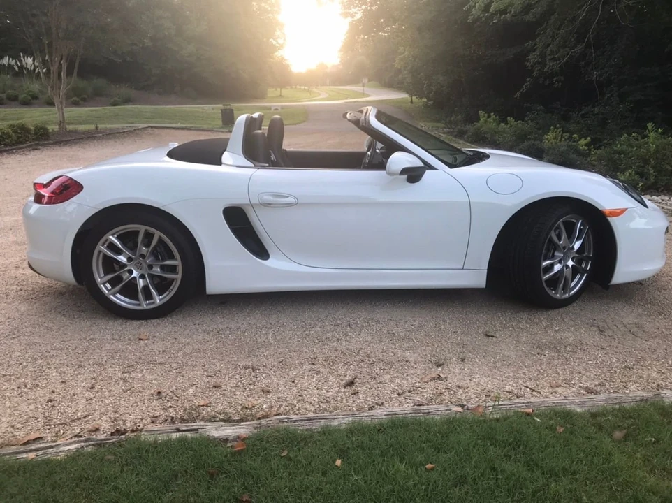 2014 Porsche 981 Boxster - Image 6 of 31