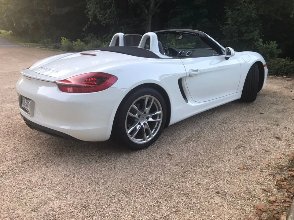 2014 Porsche 981 Boxster - Image 8 of 31