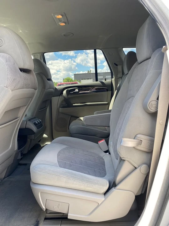 2014 Buick Enclave - Image 17 of 19