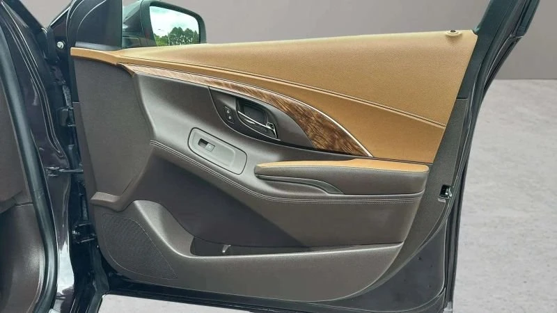 2014 Buick LaCrosse - Image 16 of 20