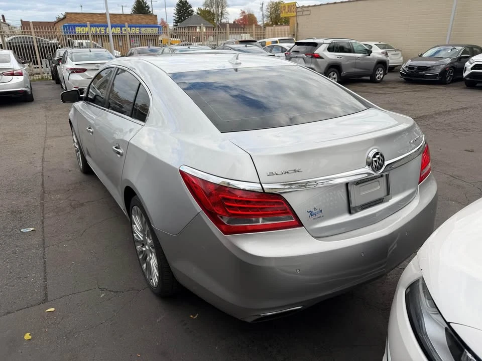2014 Buick LaCrosse - Image 8 of 10