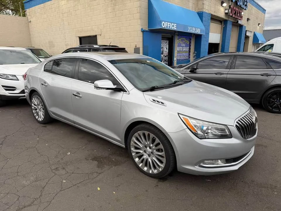 2014 Buick LaCrosse - Image 2 of 10