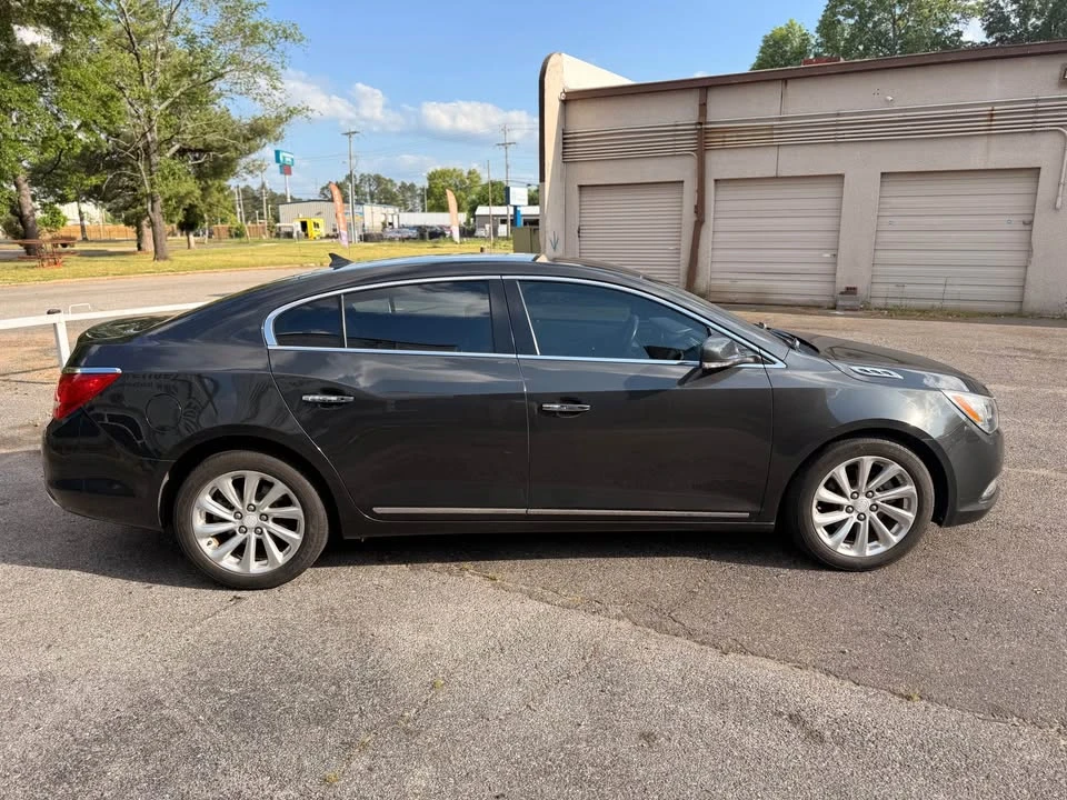 2014 Buick LaCrosse - Image 8 of 18