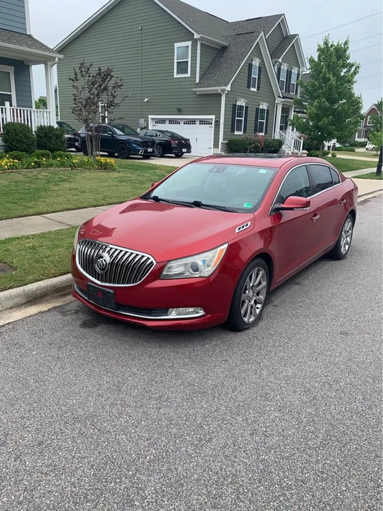 2014 Buick LaCrosse - Image 2 of 10