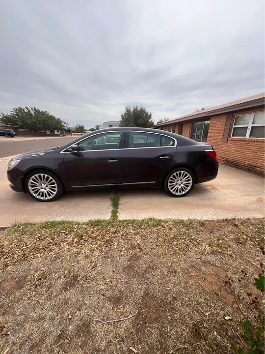 2014 Buick LaCrosse - Image 2 of 5